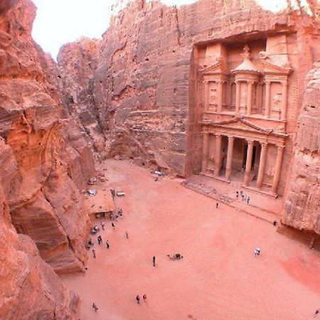 וואדי מוסא Petra Guests Hotel מראה חיצוני תמונה