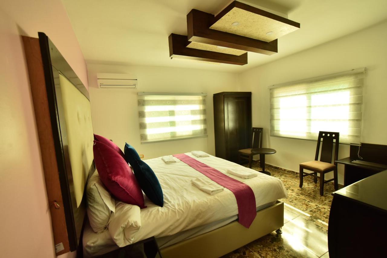 וואדי מוסא Petra Guests Hotel מראה חיצוני תמונה