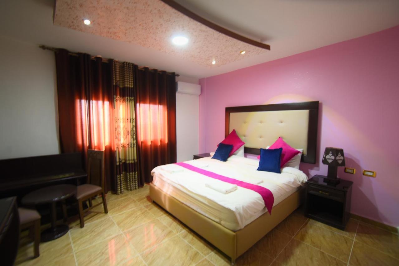 וואדי מוסא Petra Guests Hotel מראה חיצוני תמונה