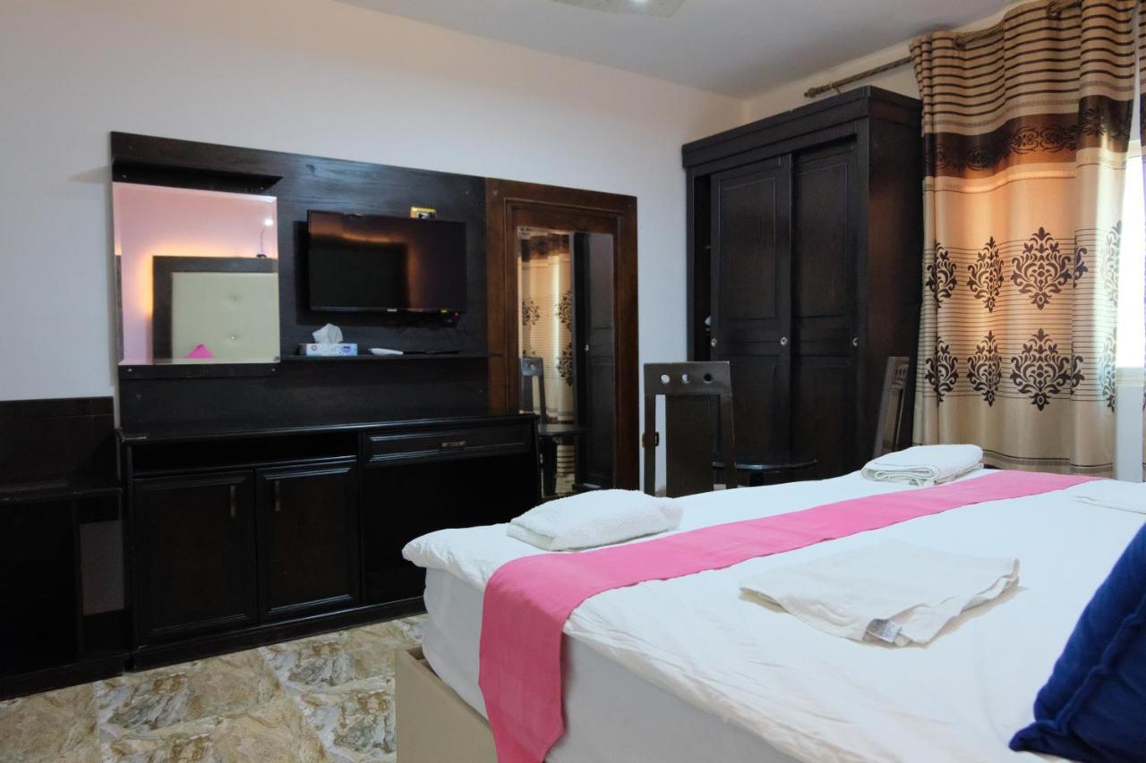 וואדי מוסא Petra Guests Hotel מראה חיצוני תמונה