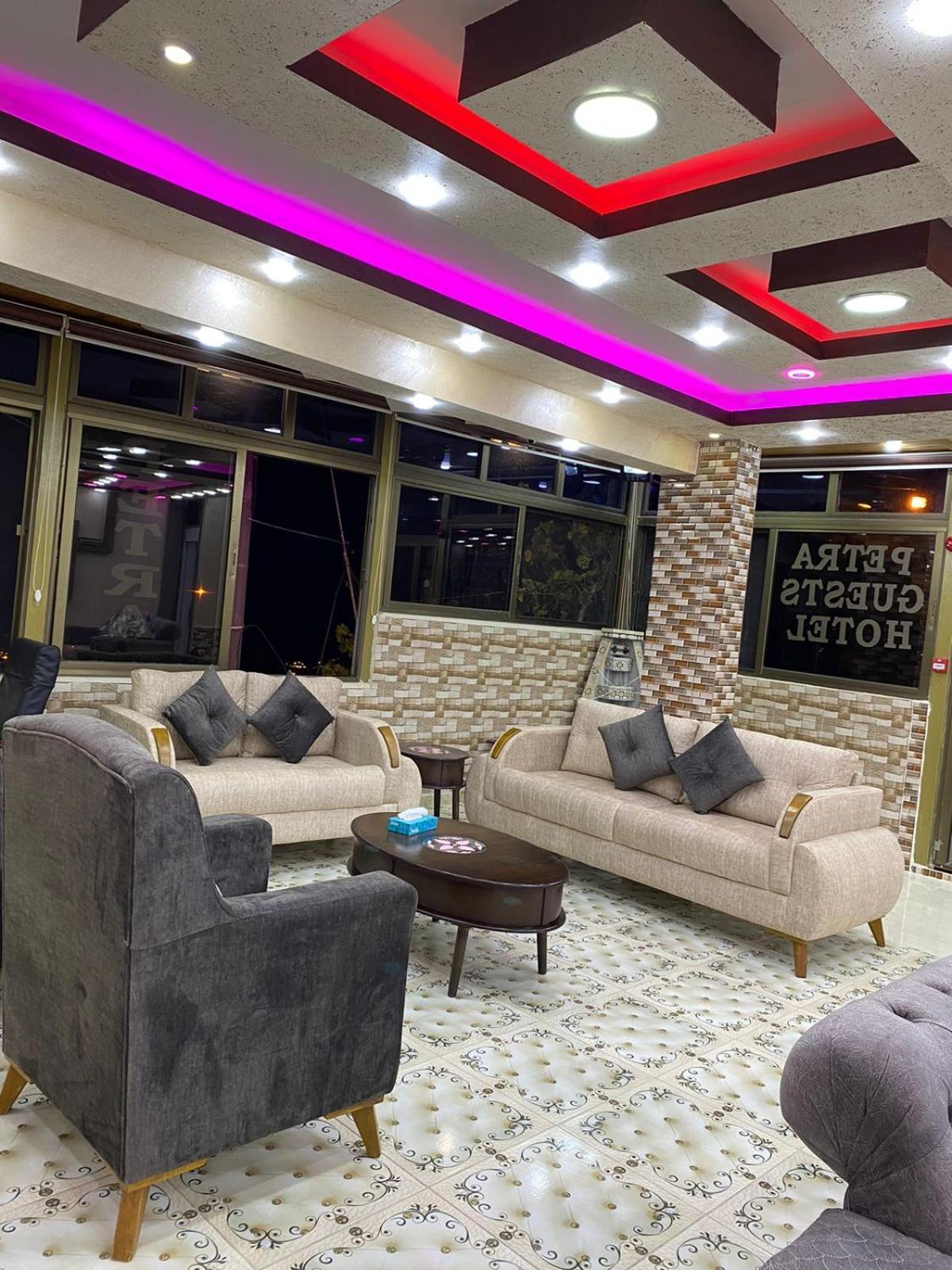 וואדי מוסא Petra Guests Hotel מראה חיצוני תמונה